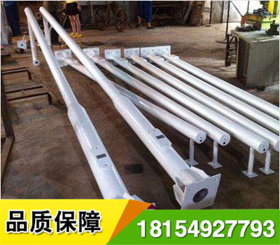 立桿、F桿良好的安全設施系統應具有交通管理,安全防護,交通誘導,隔離封閉,防止眩光等多種功能.